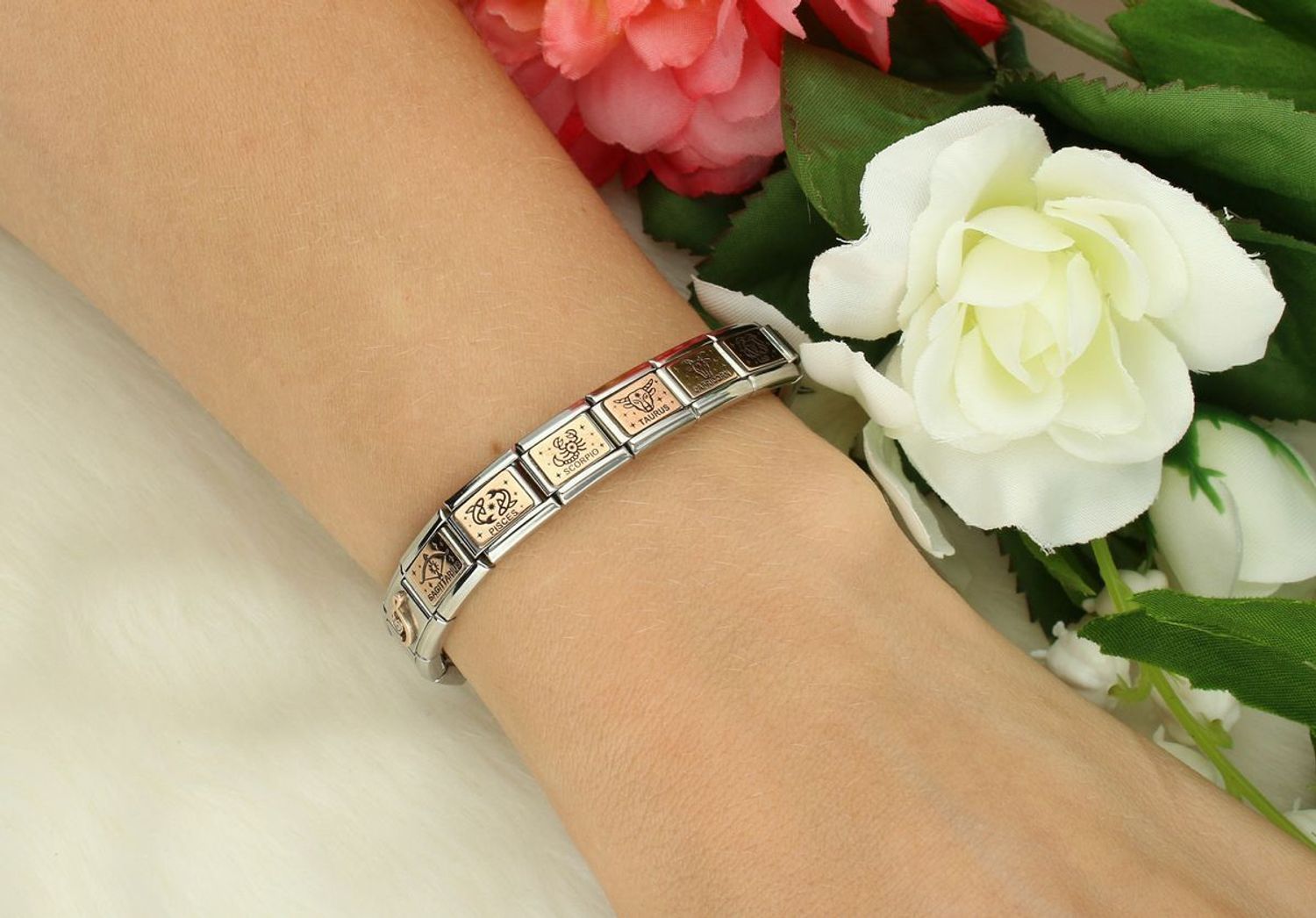 Nomination Link 9K zawieszka różowe złoto 'Byk' 430112 02 Zawieszki Nomination ✓ Wyjątkowy prezent ✓ Nomination ✓ Bransoletka Nomination ✓ Bransoletka ze stali ✓ Gwarancja najniższej ceny ✓ Zapraszamy!.jpg